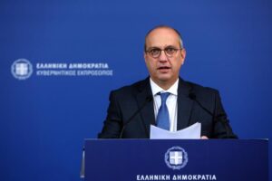 "Επίταξη ιδιωτών γιατρών για το ΕΣΥ εάν απαιτηθεί"