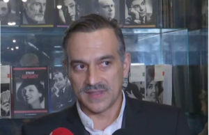 Κρατερός: Η αντίδραση του όταν ρωτήθηκε για τον θάνατο της μητέρας της Καραβάτου