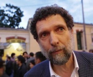 Τουρκικό δικαστήριο αποφάσισε την παραμονή του Οσμάν Καβάλα στη φυλακή