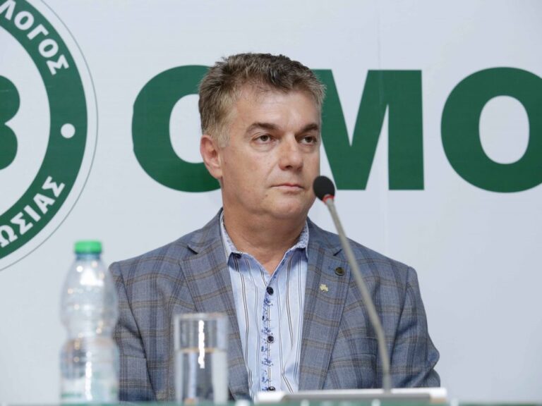 Όταν ο Παπασταύρου τόνιζε: «Όσοι δεν προσφέρουν τα αναμενόμενα, δεν έχουν θέση»