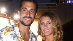 Όταν ο Σάκης Κατσουλής λέει την Μαριαλένα “Αντζελοκάμμωτη” και “Πουρέκκα”!