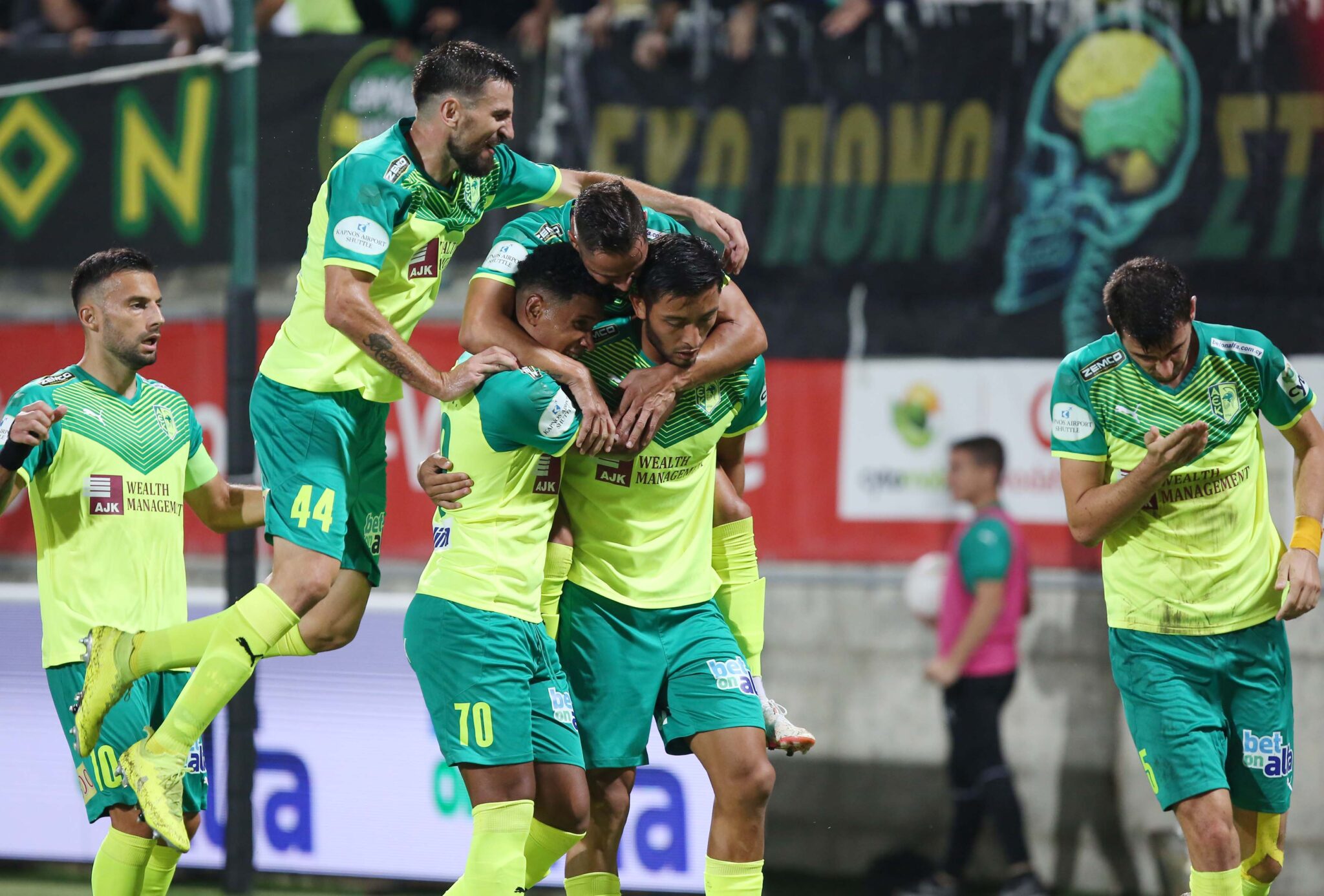 Με «όπλο» την παράδοση η ΑΕΚ