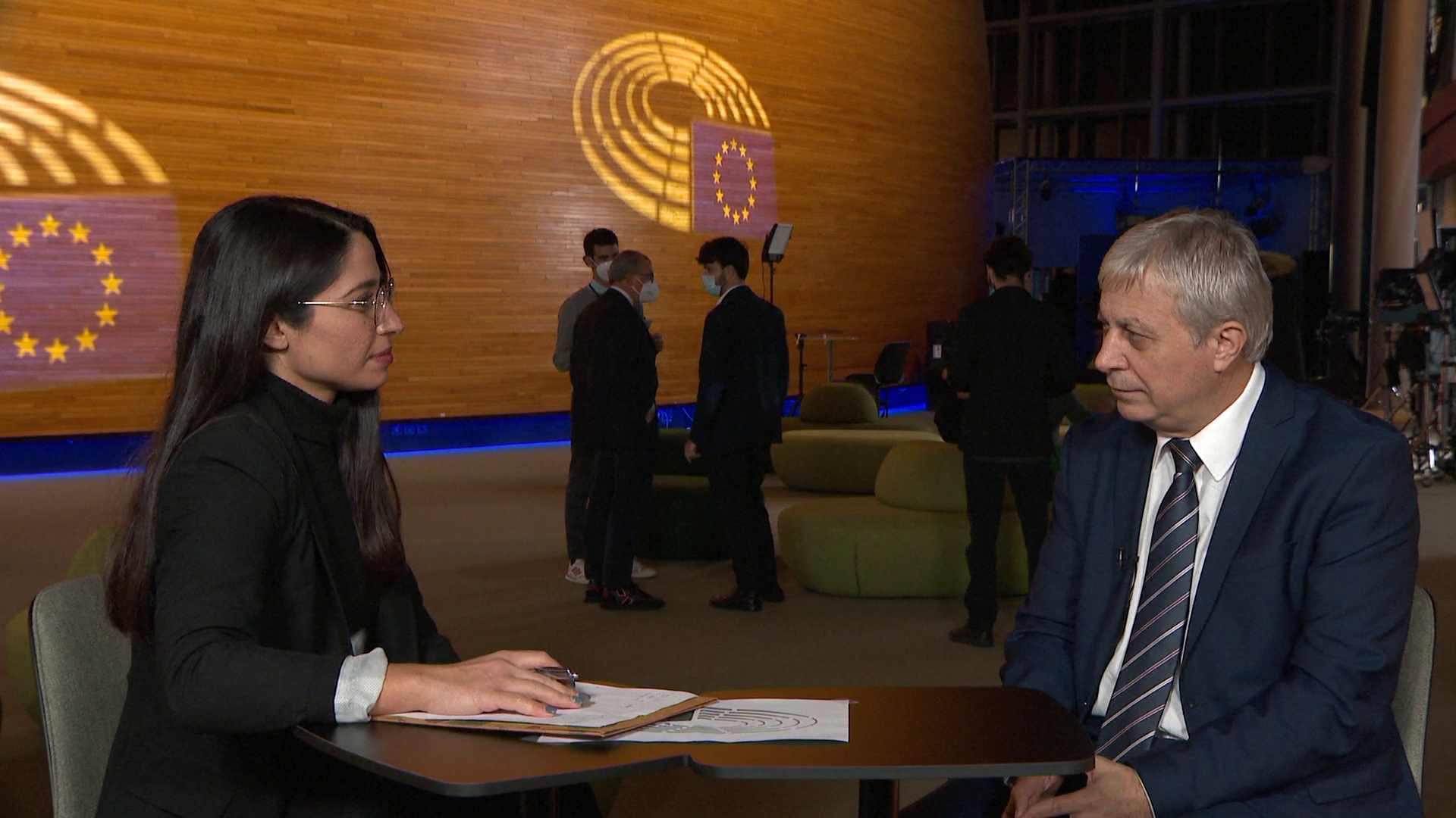 "Είμαστε υπέρ σε ό,τι θωρακίζει τις γυναίκες από οποιαδήποτε μορφή βίας"(ΒΙΝΤΕΟ)