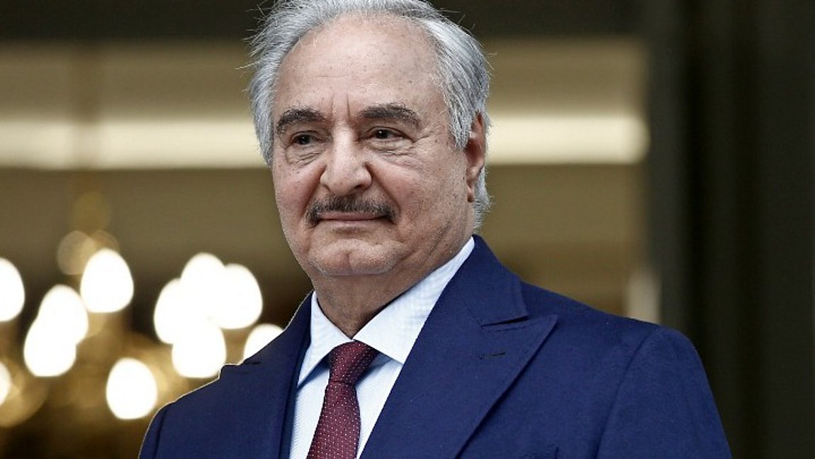 Εύθραυστες ισορροπίες στη Λιβύη: Υποψήφιος Πρόεδρος ο Χαλίφα Χαφτάρ