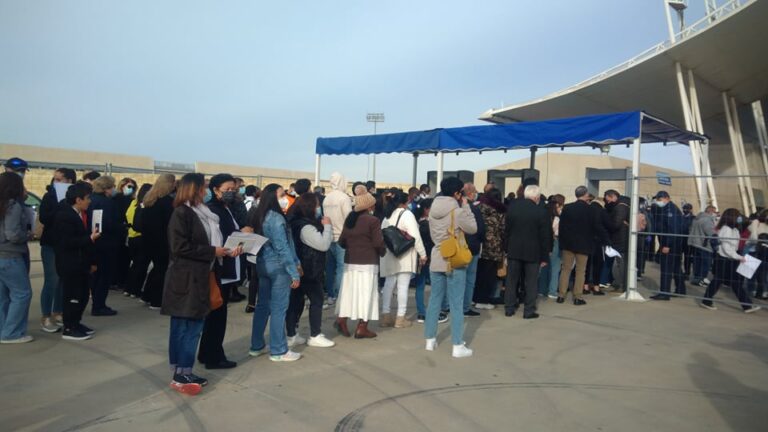 Συναγερμός στο ΓΣΠ: Χειροπέδες σε άντρα που είχε στην κατοχή του μαχαίρι