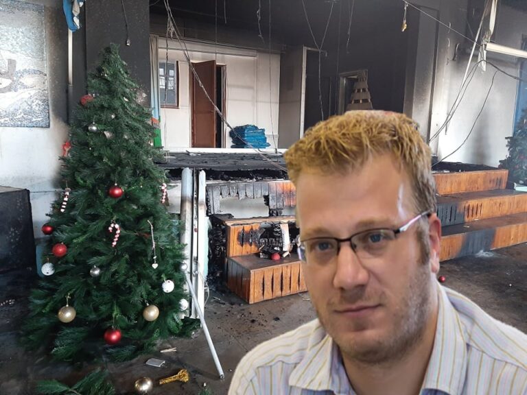 "Δεν είναι συγχωροχάρτι για την κάθε μας πράξη ότι υποστηρίζουμε τα παιδιά μας"