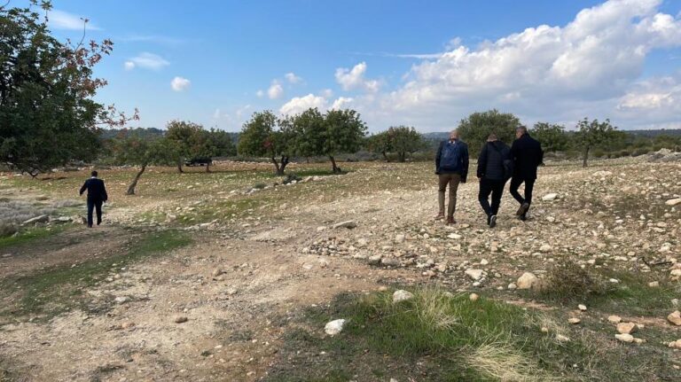 Στο σπίτι του ο ανήλικος που τραυμάτισε θανάσιμα τον πατέρα του (ΒΙΝΤΕΟ)