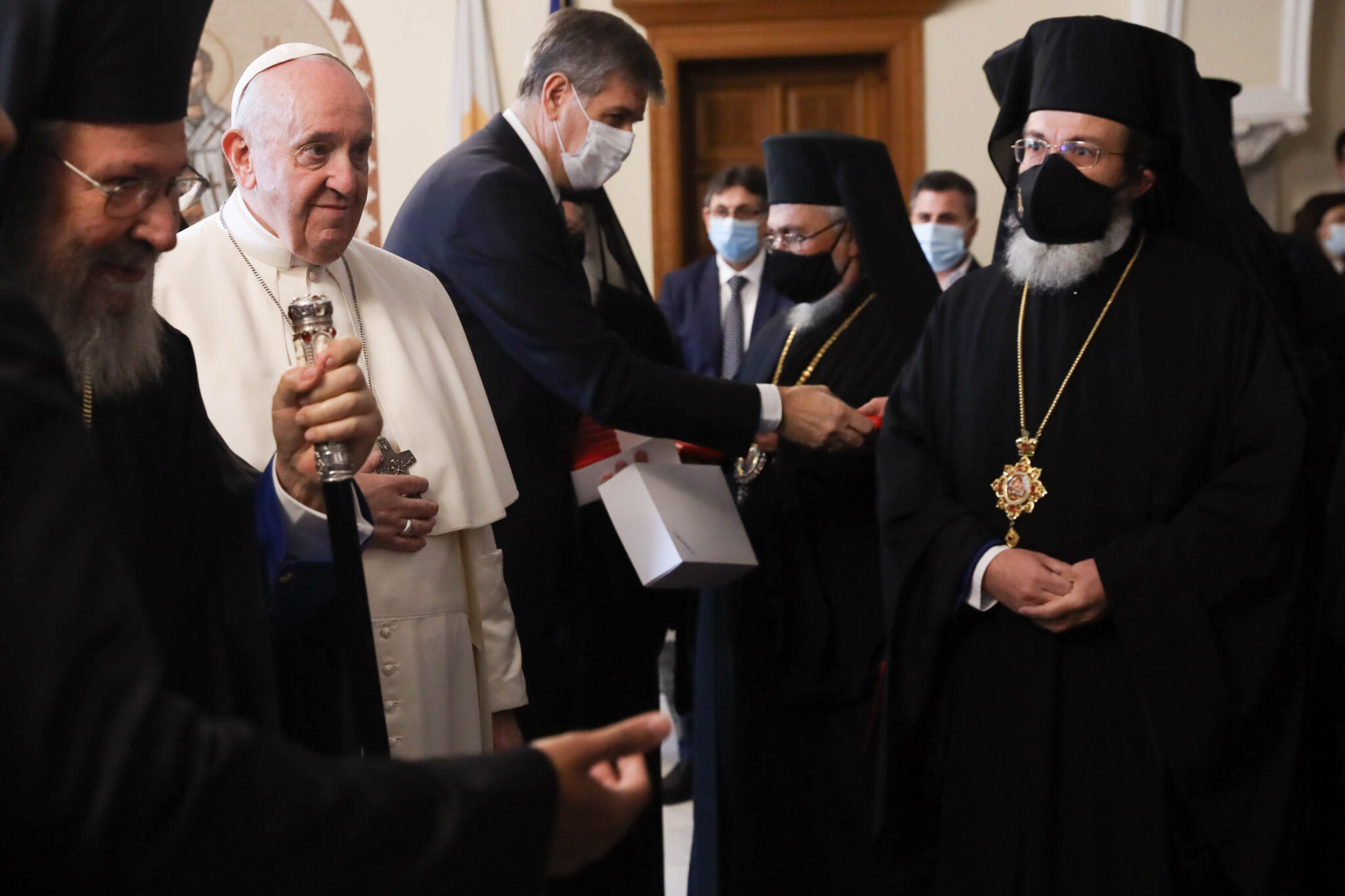 Γιατί δεν πήγαν στη συνάντηση με τον Πάπα οι επτά Κύπριοι Ιεράρχες; (ΒΙΝΤΕΟ)