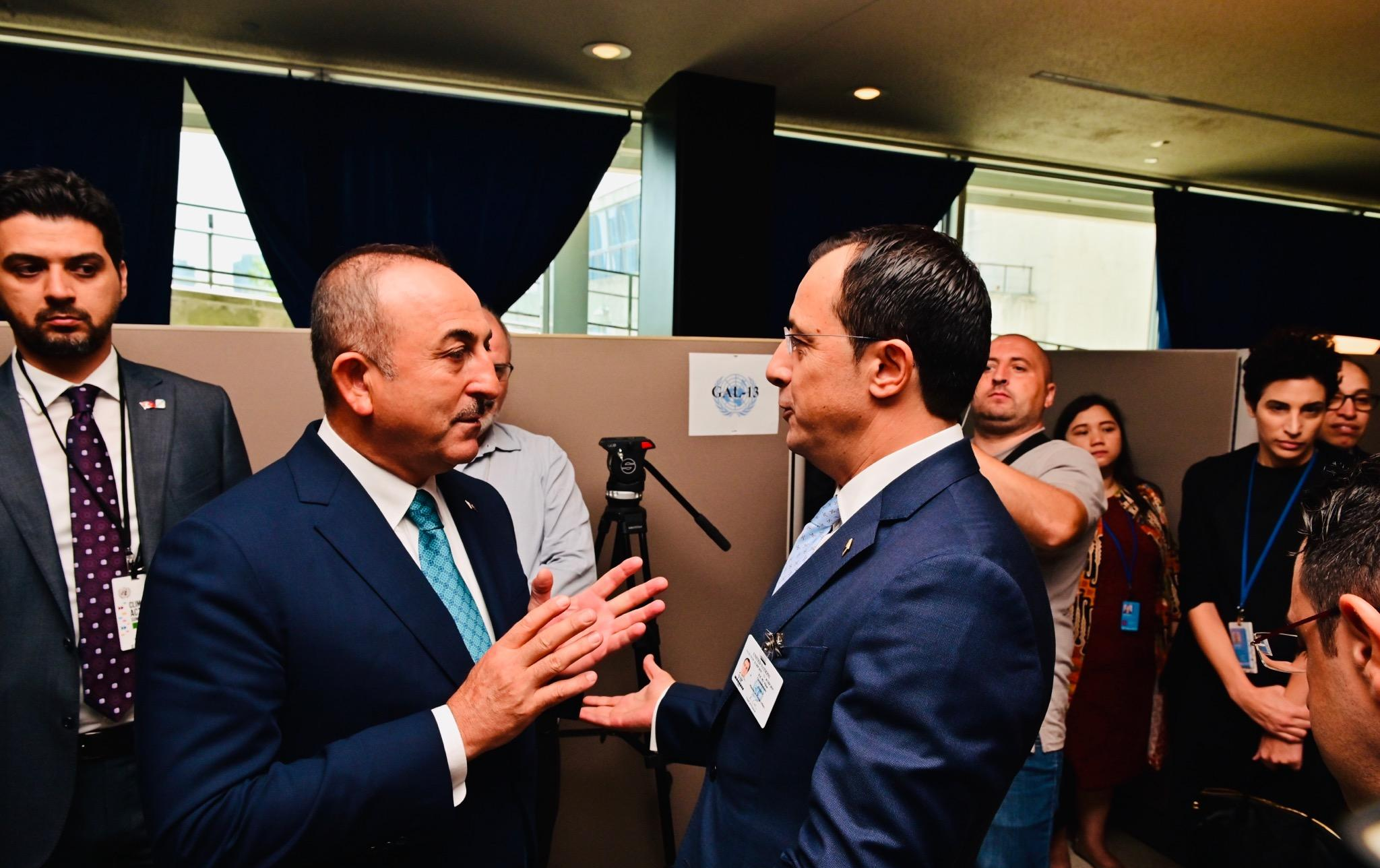 Η Άγκυρα γκρεμίζει γέφυρες, η Λευκωσία ενδυναμώνει τις δικές της (ΒΙΝΤΕΟ)