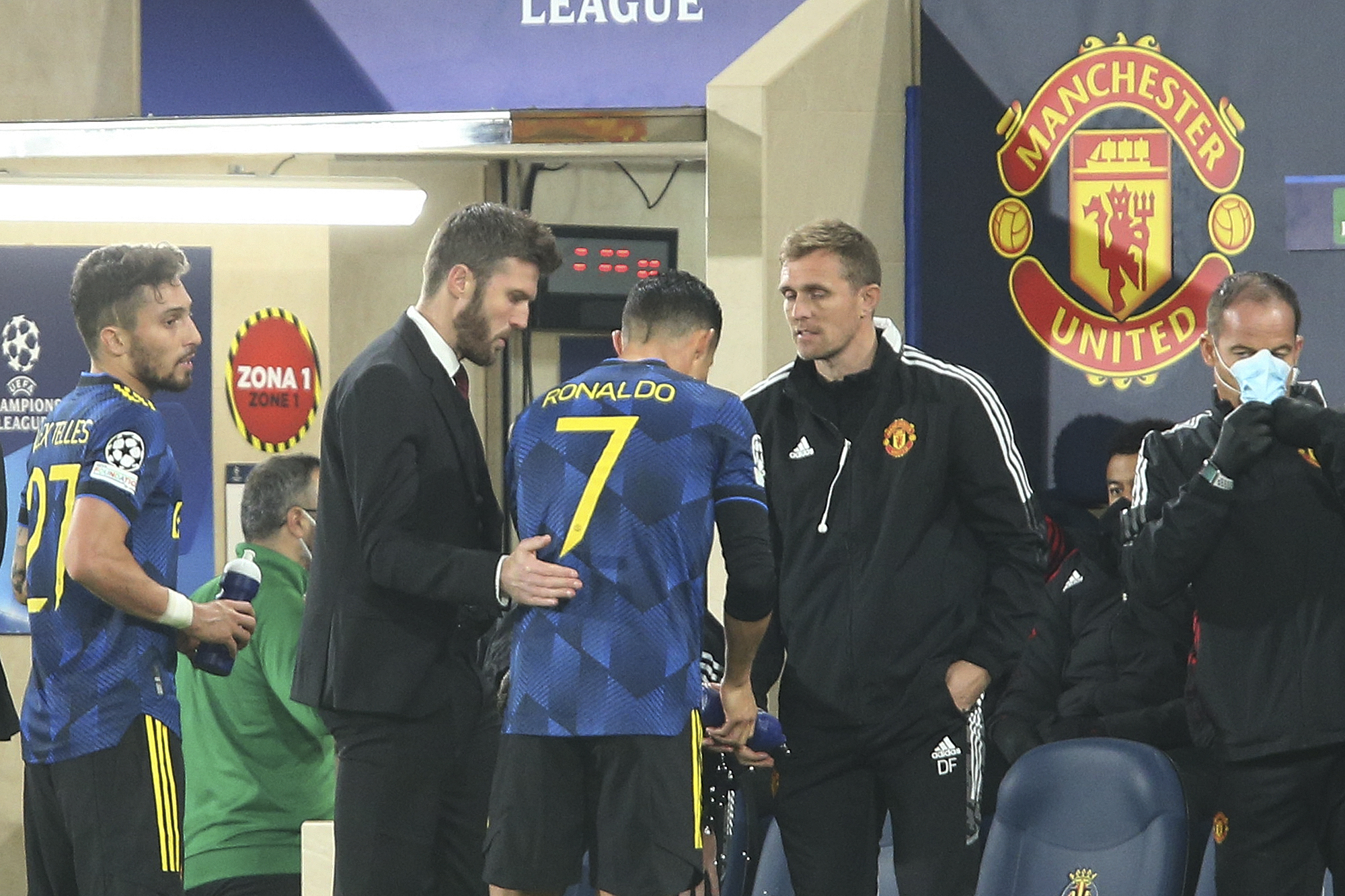 Υπόκλιση Ρονάλντο σε Κάρικ: «Μπορεί να γίνει σπουδαίος προπονητής»