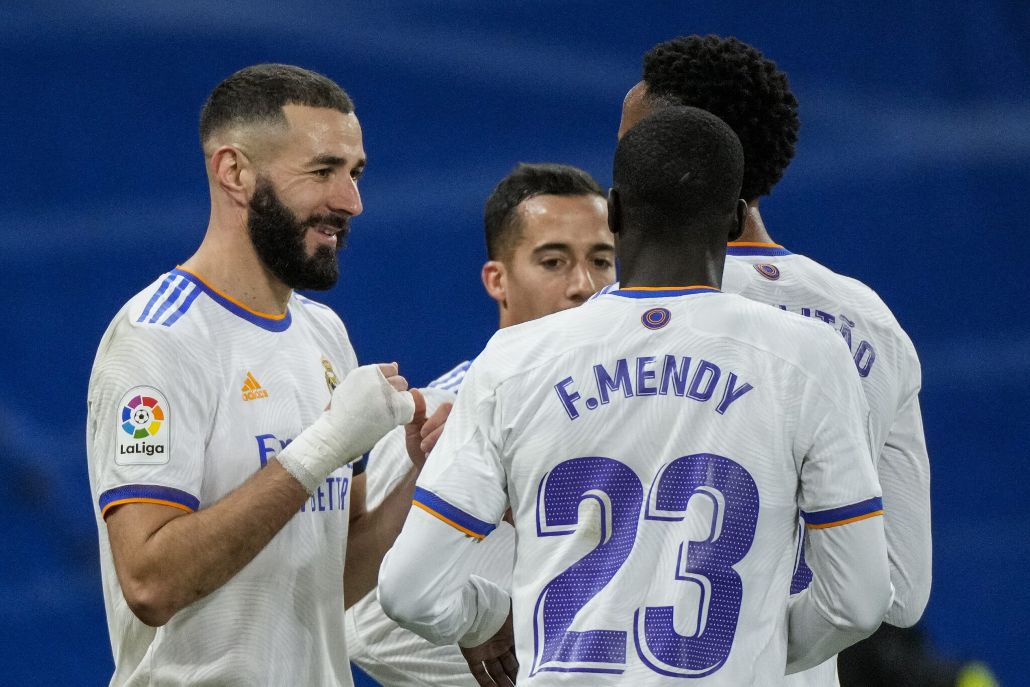 Άντεξε την πίεση της Αθλέτικ και ξέφυγε στο +7 η Ρεάλ