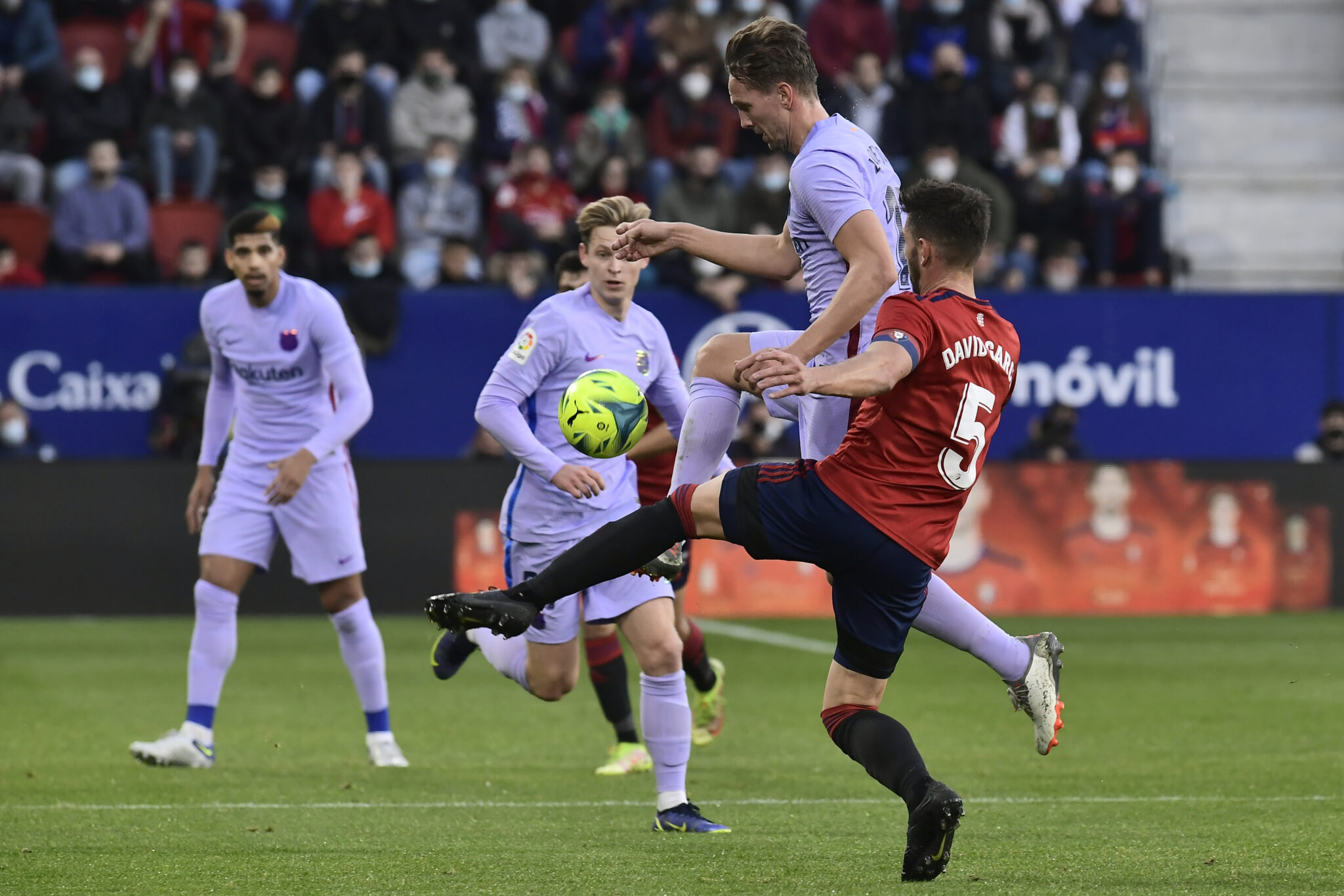 Νέα «γκέλα» για την Μπαρσελόνα, σκόνταψε στην Παμπλόνα