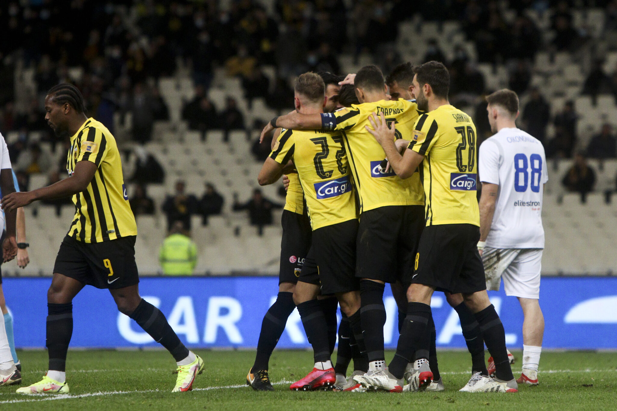 Πρόκριση από… το δεύτερο ημίχρονο για την ΑΕΚ