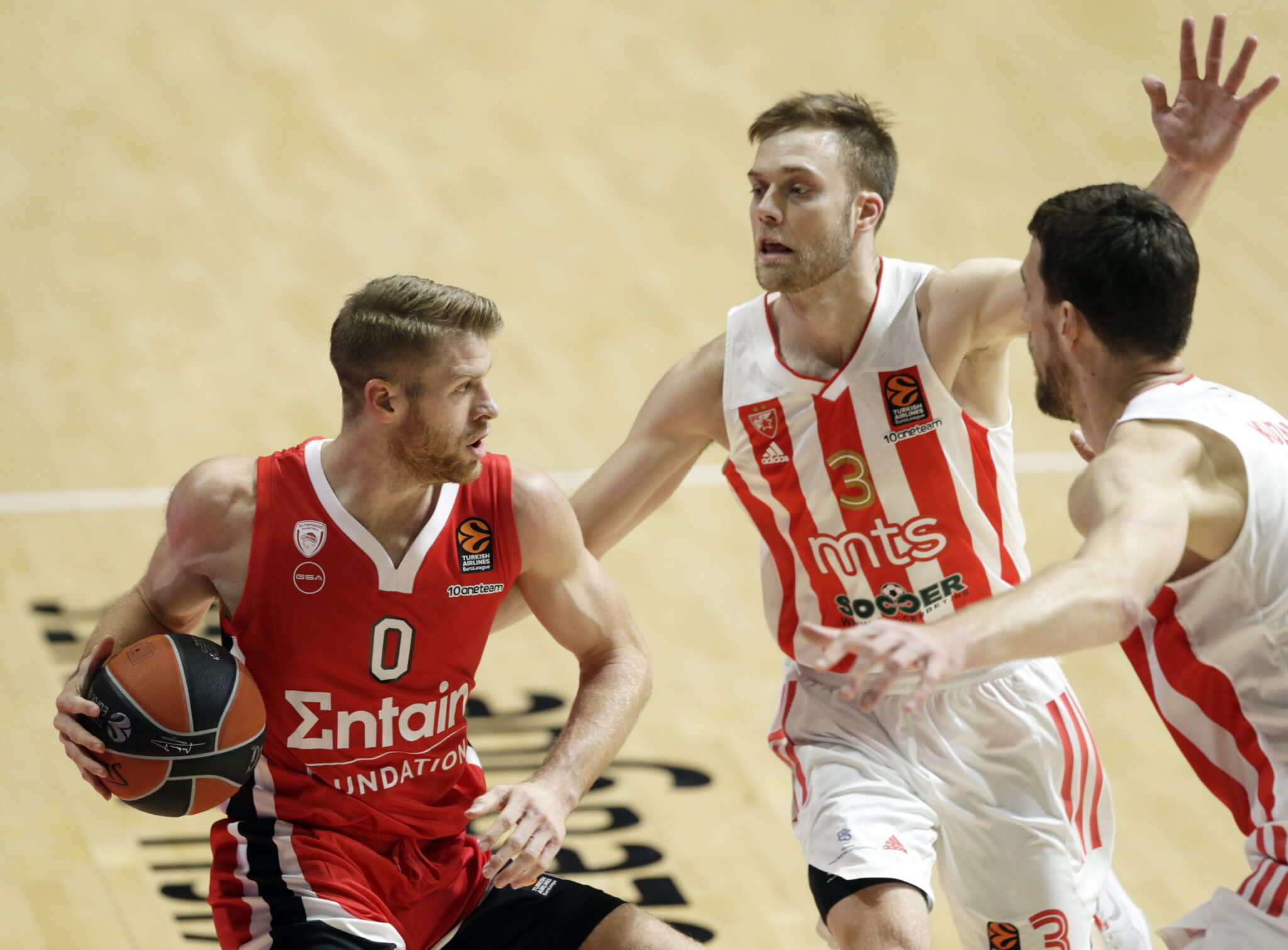 «Μπλόκο» στο Βελιγράδι για τον Ολυμπιακό