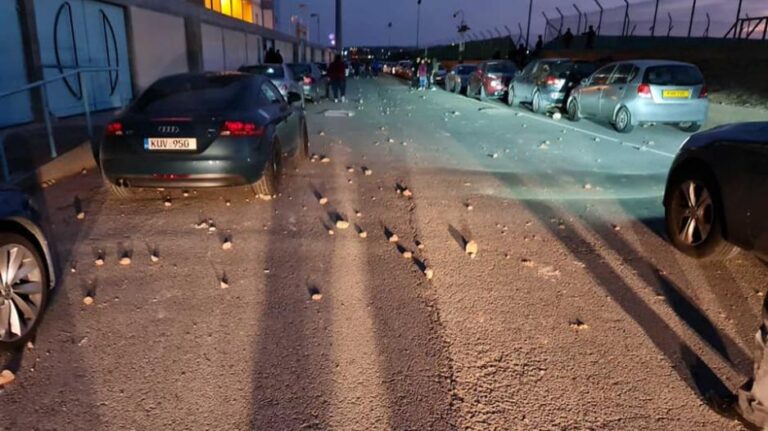 ΦΩΤΟ: Αυτούς ψάχνει η Αστυνομία για τα επεισόδια στο "Τάσος Μάρκου"