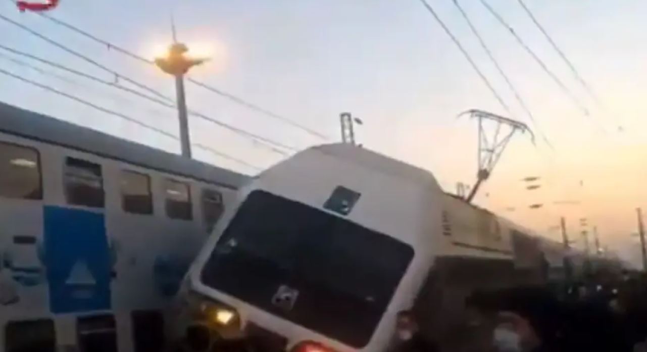 Τρένο στην Τεχεράνη εκτροχιάστηκε: Τουλάχιστον 22 άτομα τραυματίστηκαν (ΒΙΝΤΕΟ)