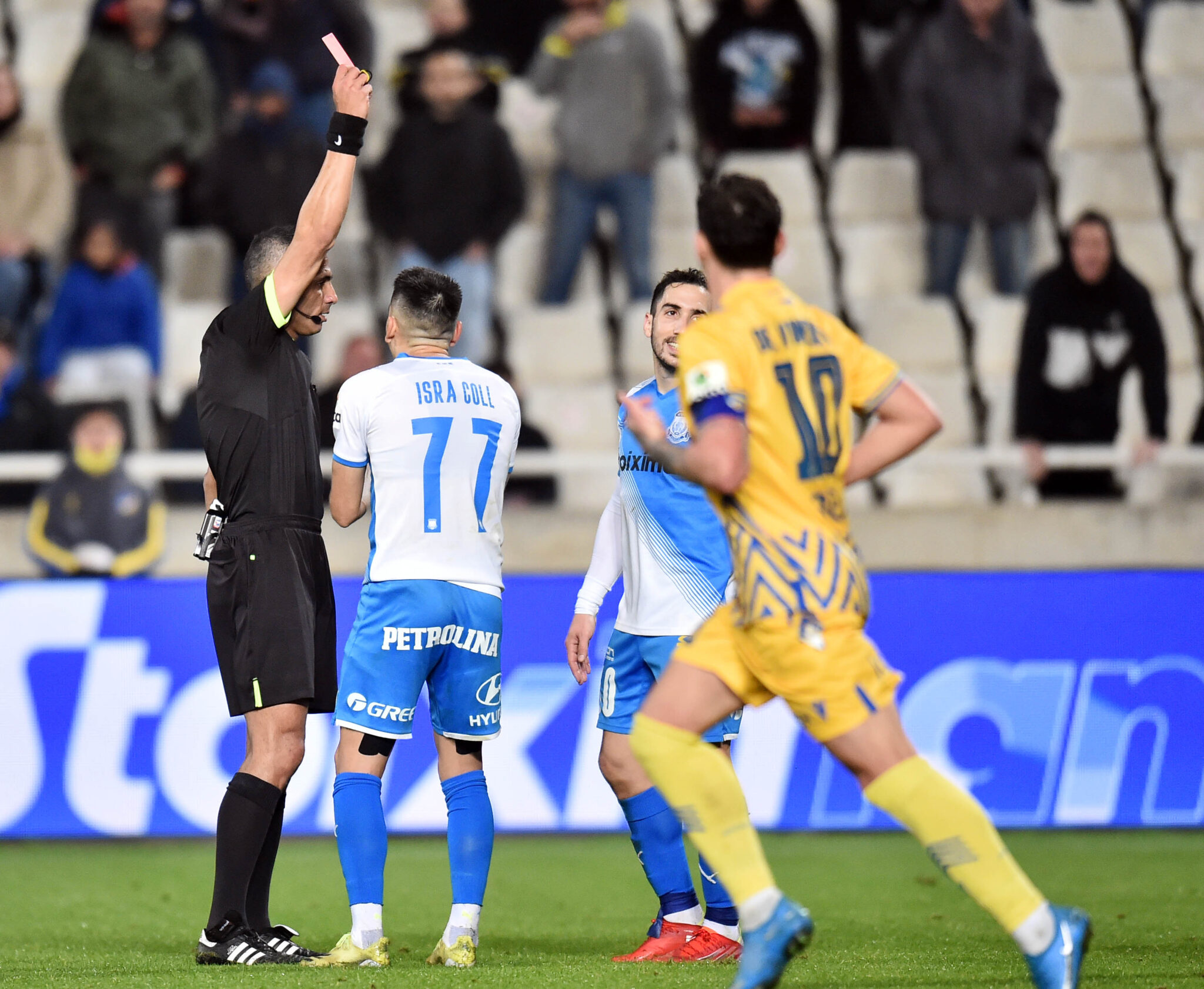 Η θέση του Απόλλωνα για τη διαιτησία και η… απάντηση του ΑΠΟΕΛ (ΒΙΝΤΕΟ)