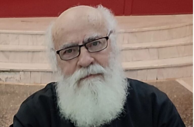 Πέθανε από κορωνοϊό αντιεμβολιαστής ιερέας στην Ελλάδα