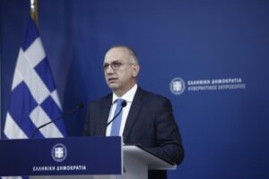 «…Τα κρούσματα αφορούν κυρίως συμπολίτες μας μικρότερης ηλικίας»