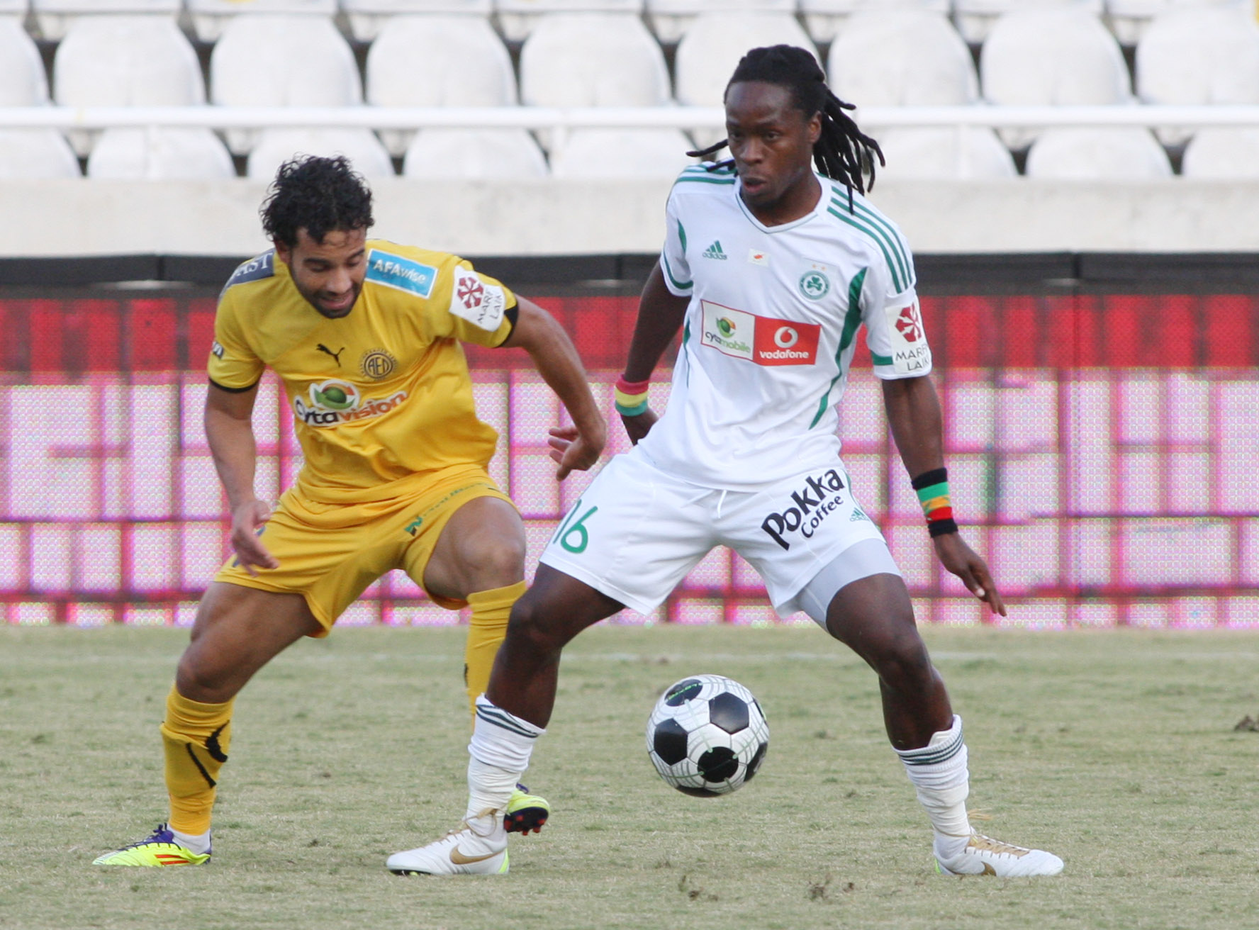 «Πράσινη» υπεροχή στα παιχνίδια στη Λευκωσία μεταξύ Ομόνοιας και ΑΕΛ (BINTEO)