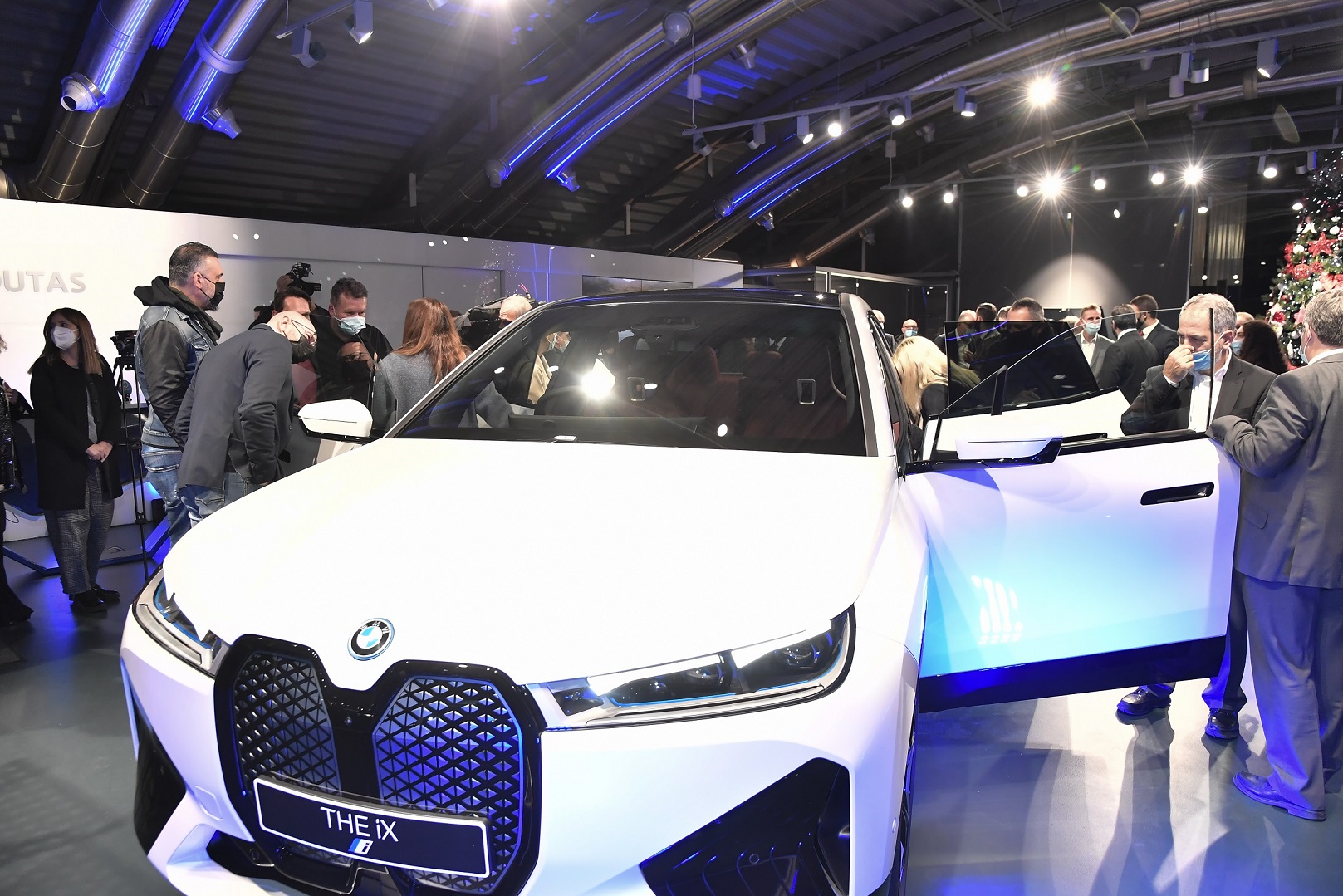 Το πρώτο BMW iX από τον Όμιλο Πηλακούτα: Πρωτοπόρος μιας νέας εποχής