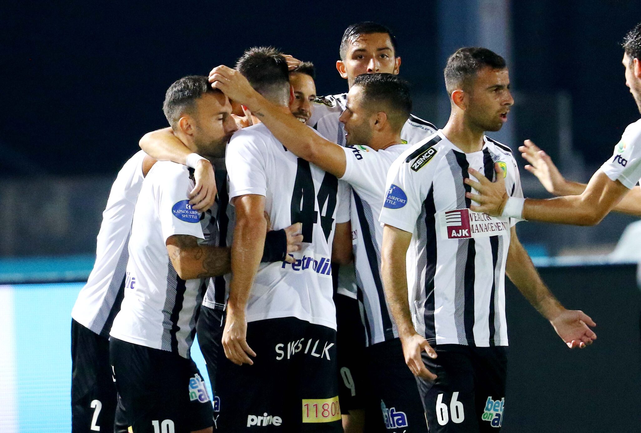 Ολοκληρώνει για τη διακοπή στην… κορυφή η ΑΕΚ