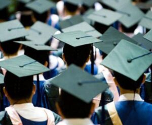 Επιδόματα σε περισσότερους δικαιούχους φοιτητικής χορηγίας θα δώσει η κυβέρνηση