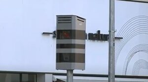 Πότε θα λάβεις πρόστιμο αν σε "τσάκωσε" η κάμερα να παραβιάζεις τον ΚΟΚ (BINTEO)