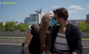 Νέα εποχή! Σελίδα γνωριμιών για… ανεμβολίαστους με μόνο έναν όρο! (ΒΙΝΤΕΟ)