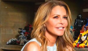 Μπαλατσινού: Η φωτογραφία με το γιο της που διαβάζει παραμύθι