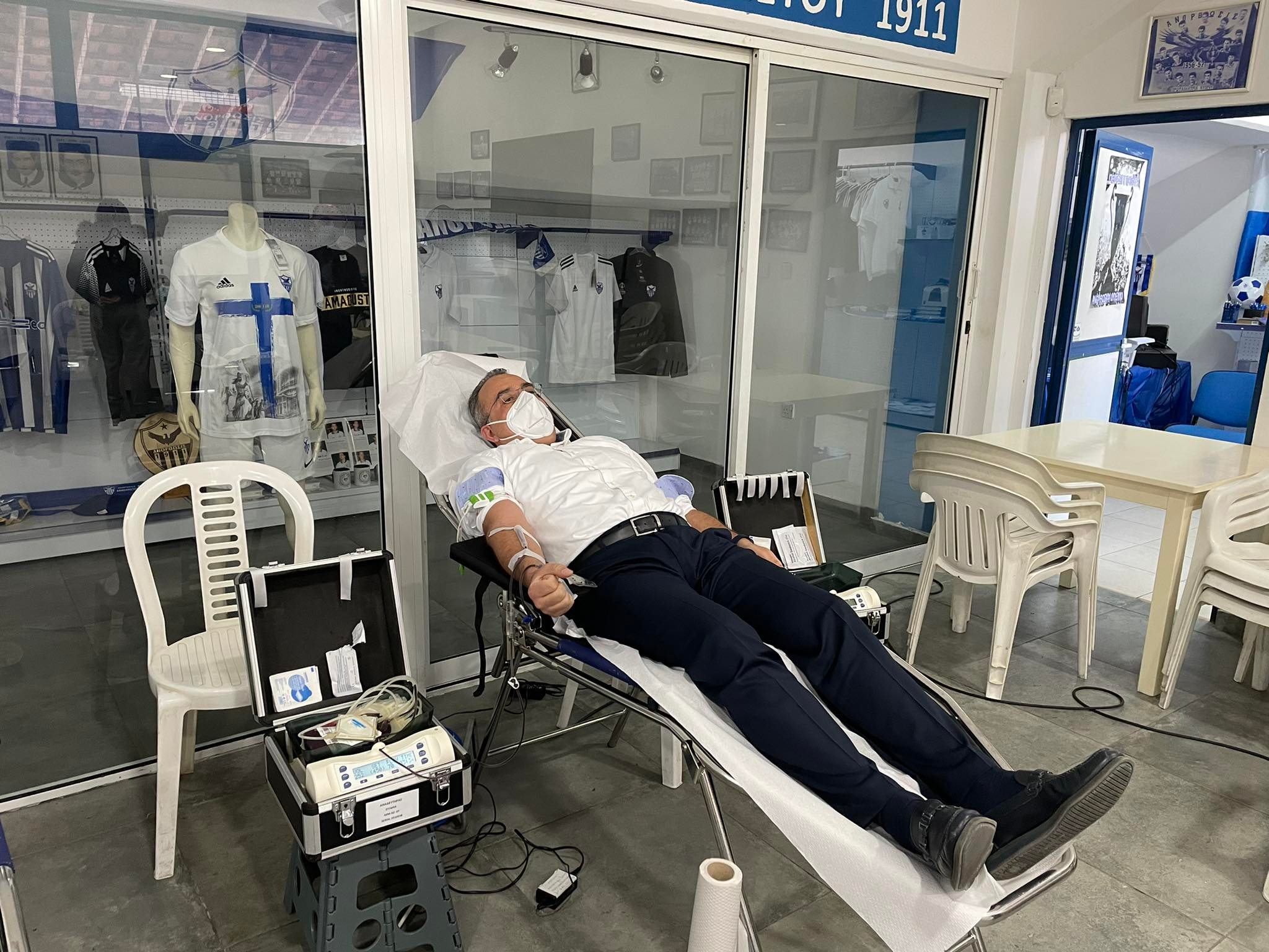 "Όταν έχουμε την ευκαιρία να δίνουμε αίμα, πρέπει να το δίνουμε απλόχερα"