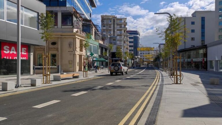 Προσωρινή η έγκριση για μονοδρόμηση της Μακαρίου, λέει η Αστυνομία