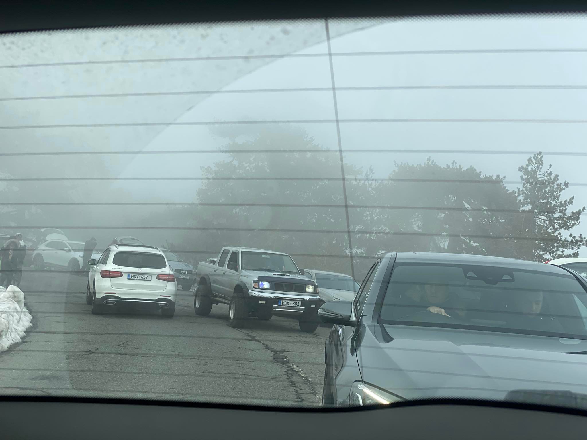 Κοσμοσυρροή και πάλι στο Τρόοδος: "Μπλόκα" από Αστυνομίας για ασφαλή μετάβαση