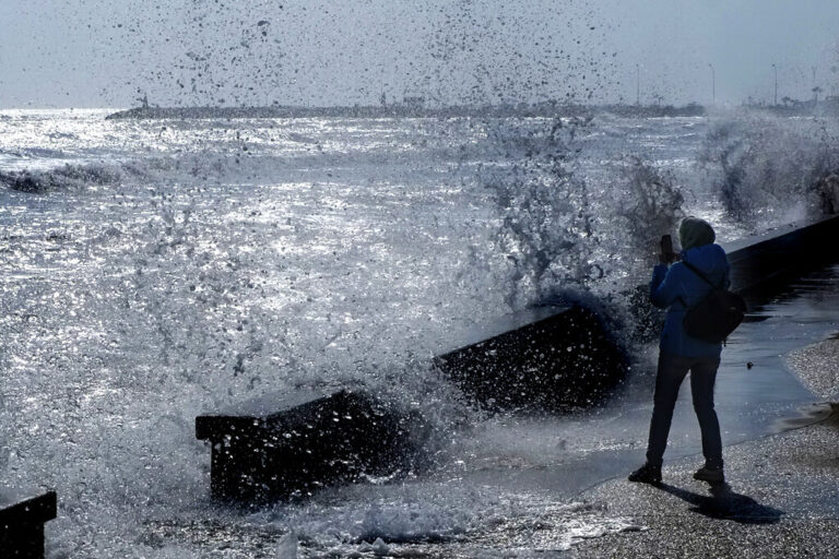 Πολλές βροχές και ψηλές θερμοκρασίες θα φέρει στην Κύπρο η νέα κακοκαιρία