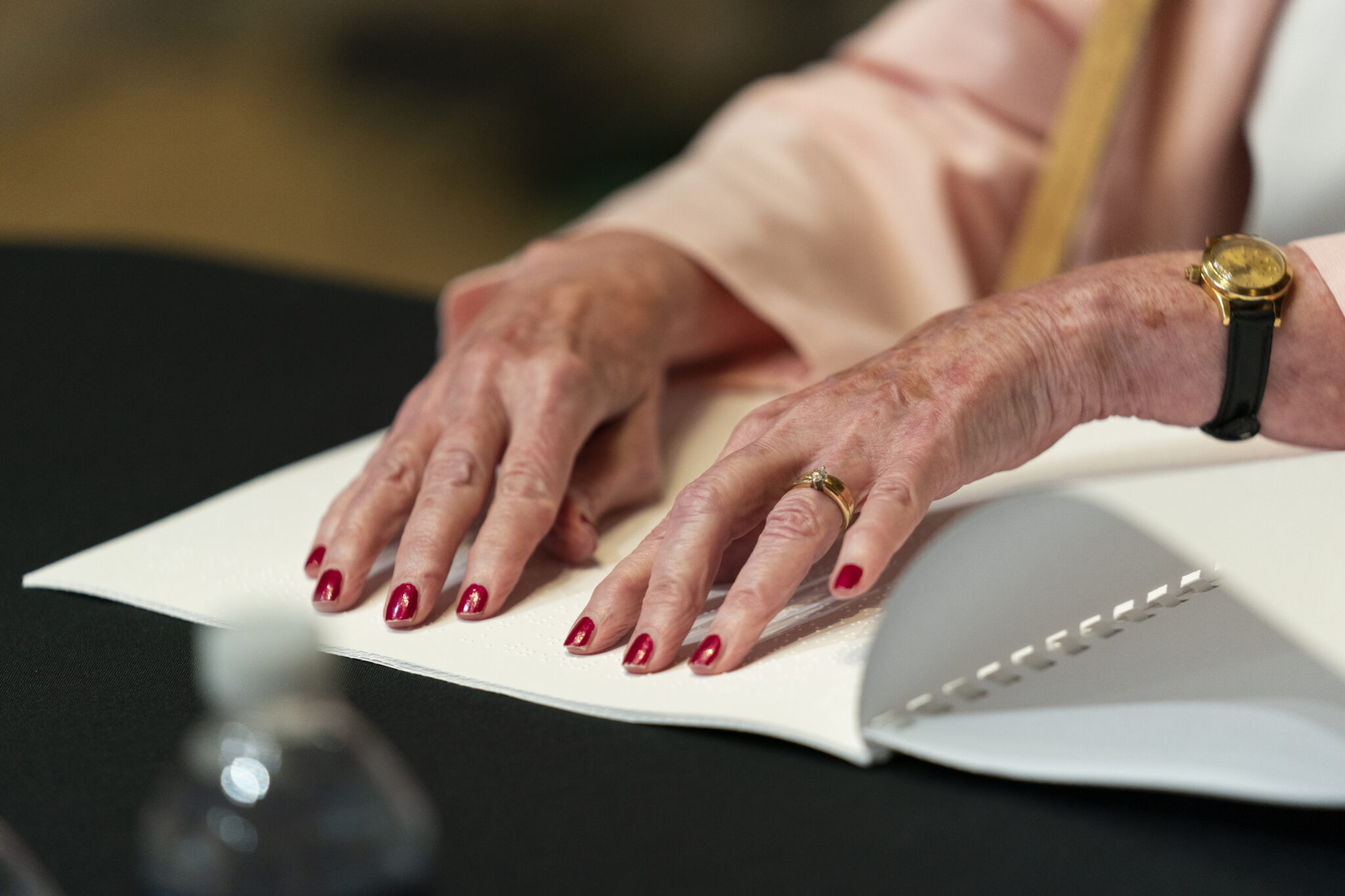 "Να ανοίξει ο δρόμος για παραγωγή βιβλίων στη γραφή Braille"