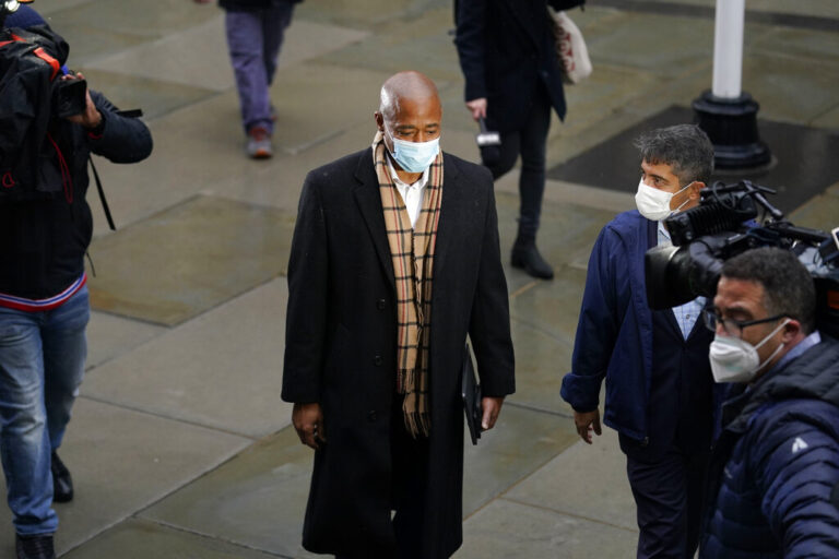 ΒΙΝΤΕΟ: Ένας διαφορετικός δήμαρχος αναλαμβάνει τα ηνία της Νέας Υόρκης