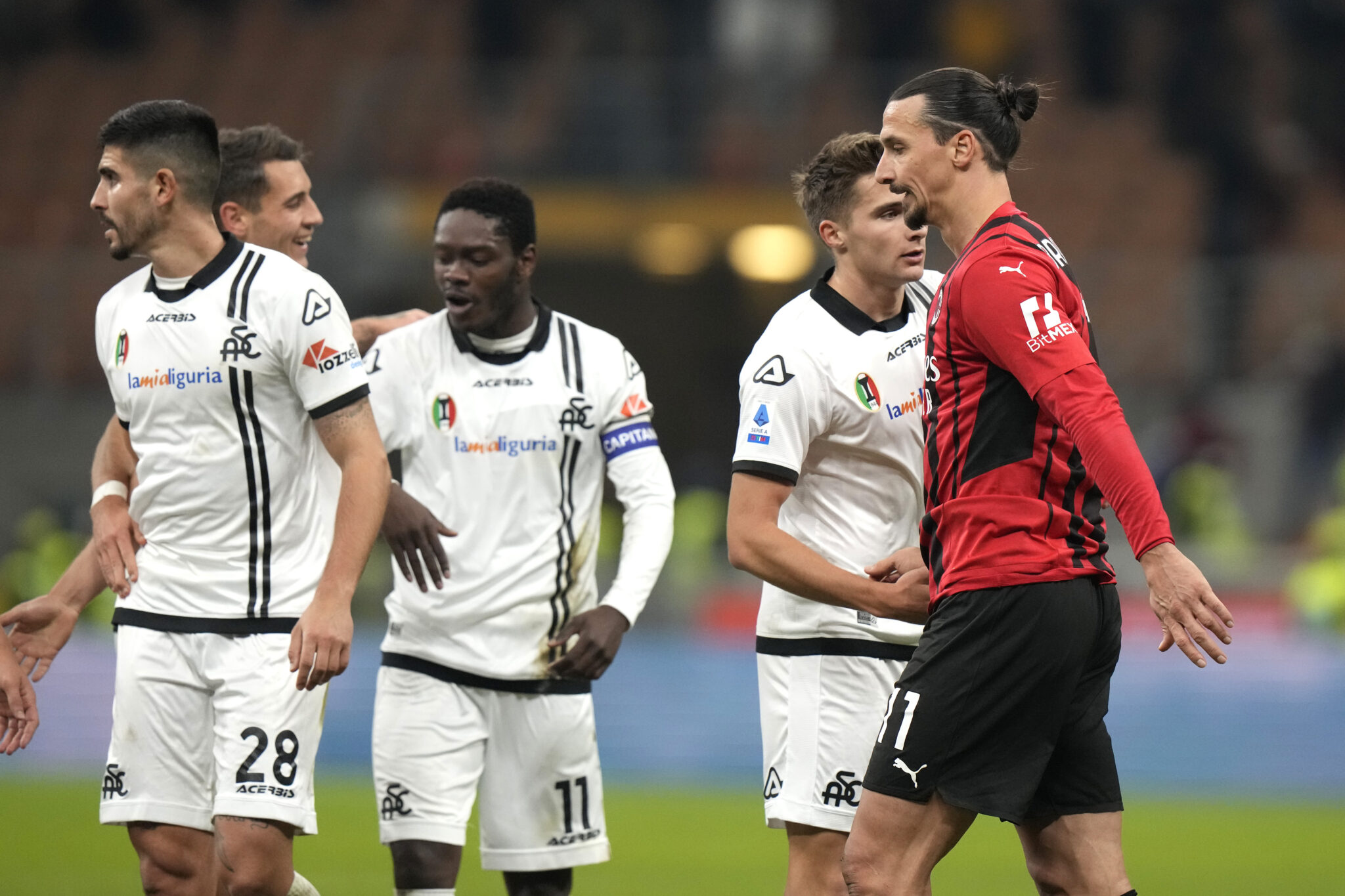 «Σόκαρε» τη Μίλαν με απίστευτη ανατροπή η Σπέτσια