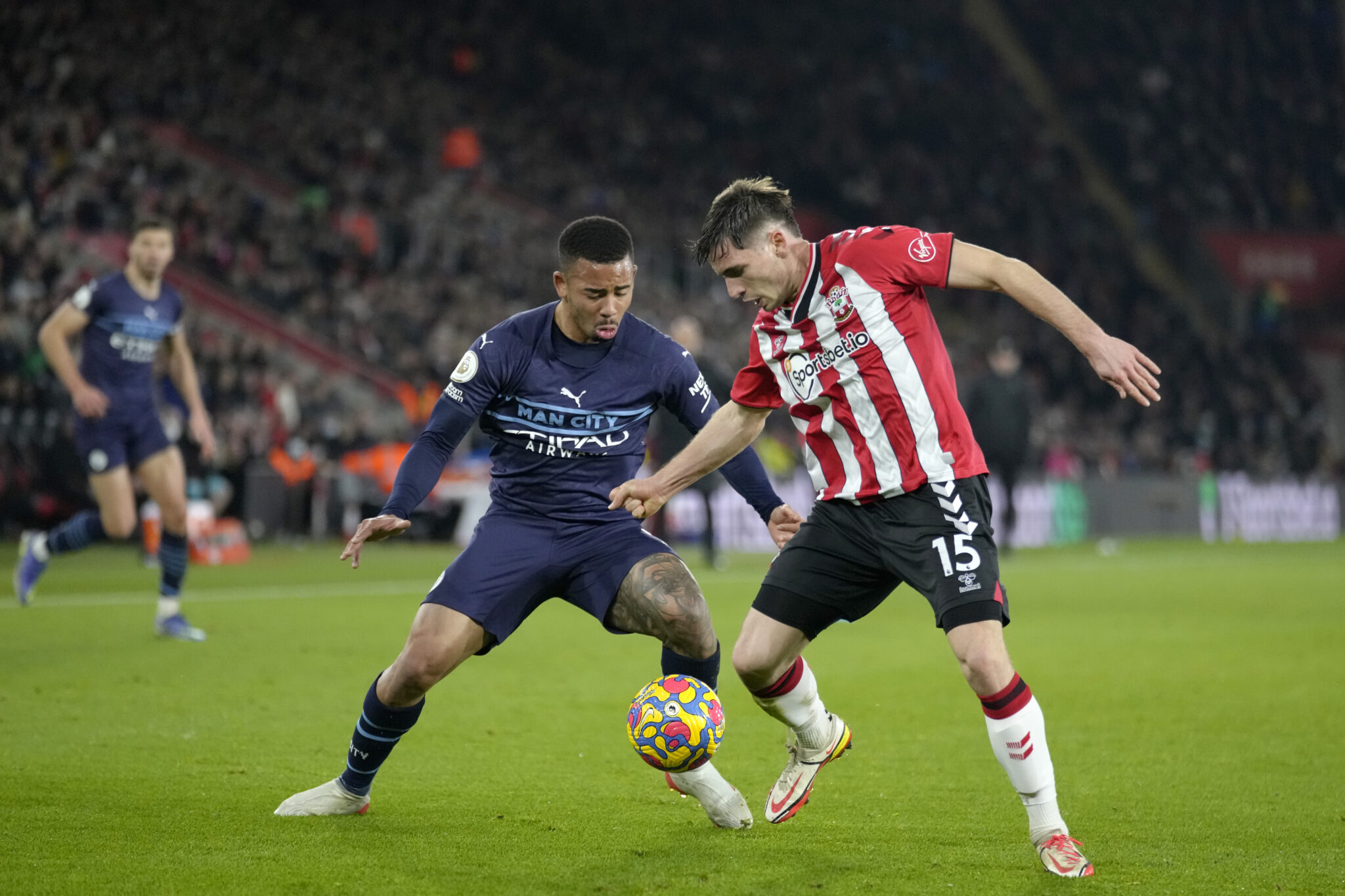 Φρέναρε τη Μάντσεστερ Σίτι η Σαουθάμπτον