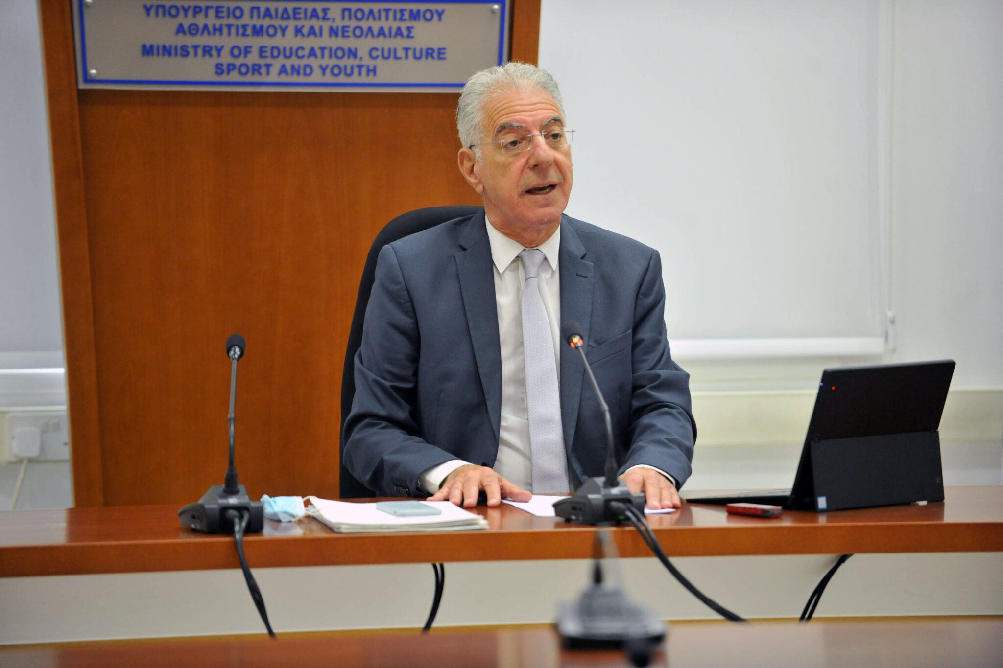 Υπ. Παιδείας: "Σήμερα χρειάστηκε να γίνουν μερικές εκατοντάδες αντικαταστάσεις"