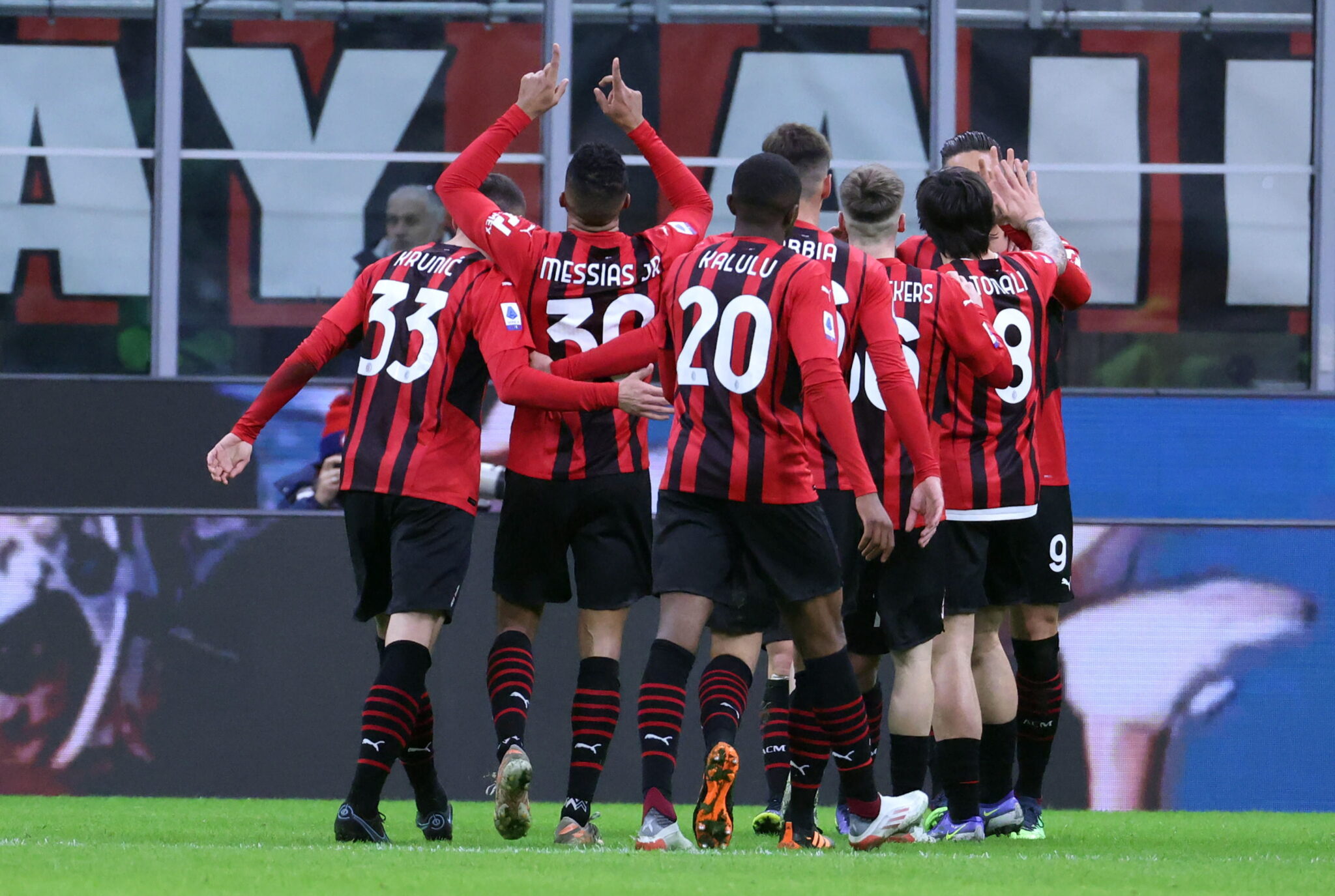 Με το δεξί στο 2022 η Μίλαν και ζωντανή στο κυνήγι της κορυφής