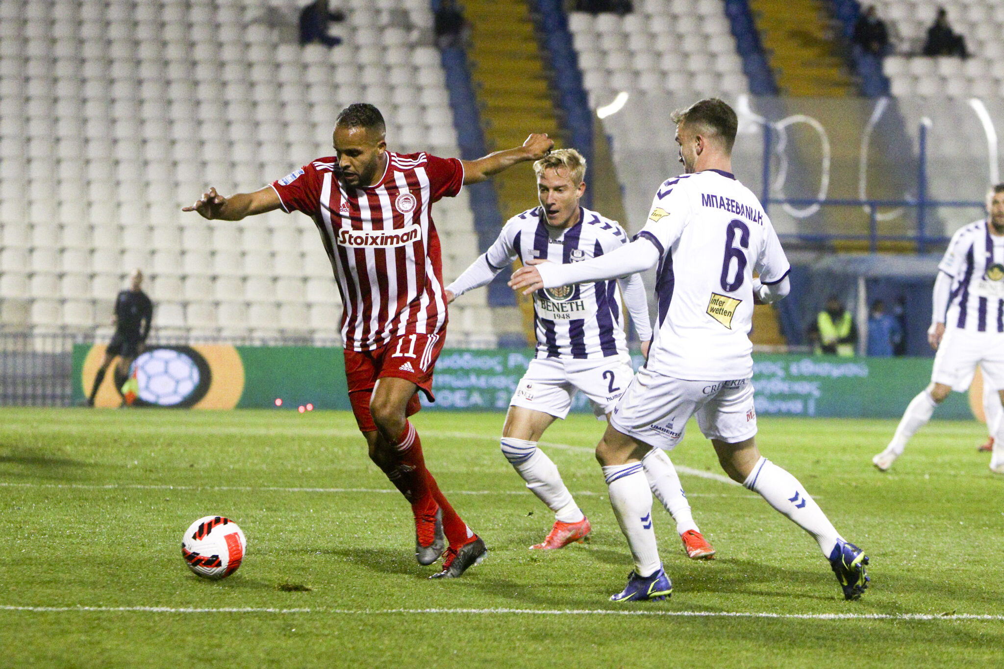 «Κόλλησε» με τον Απόλλων Σμύρνης ο Ολυμπιακός