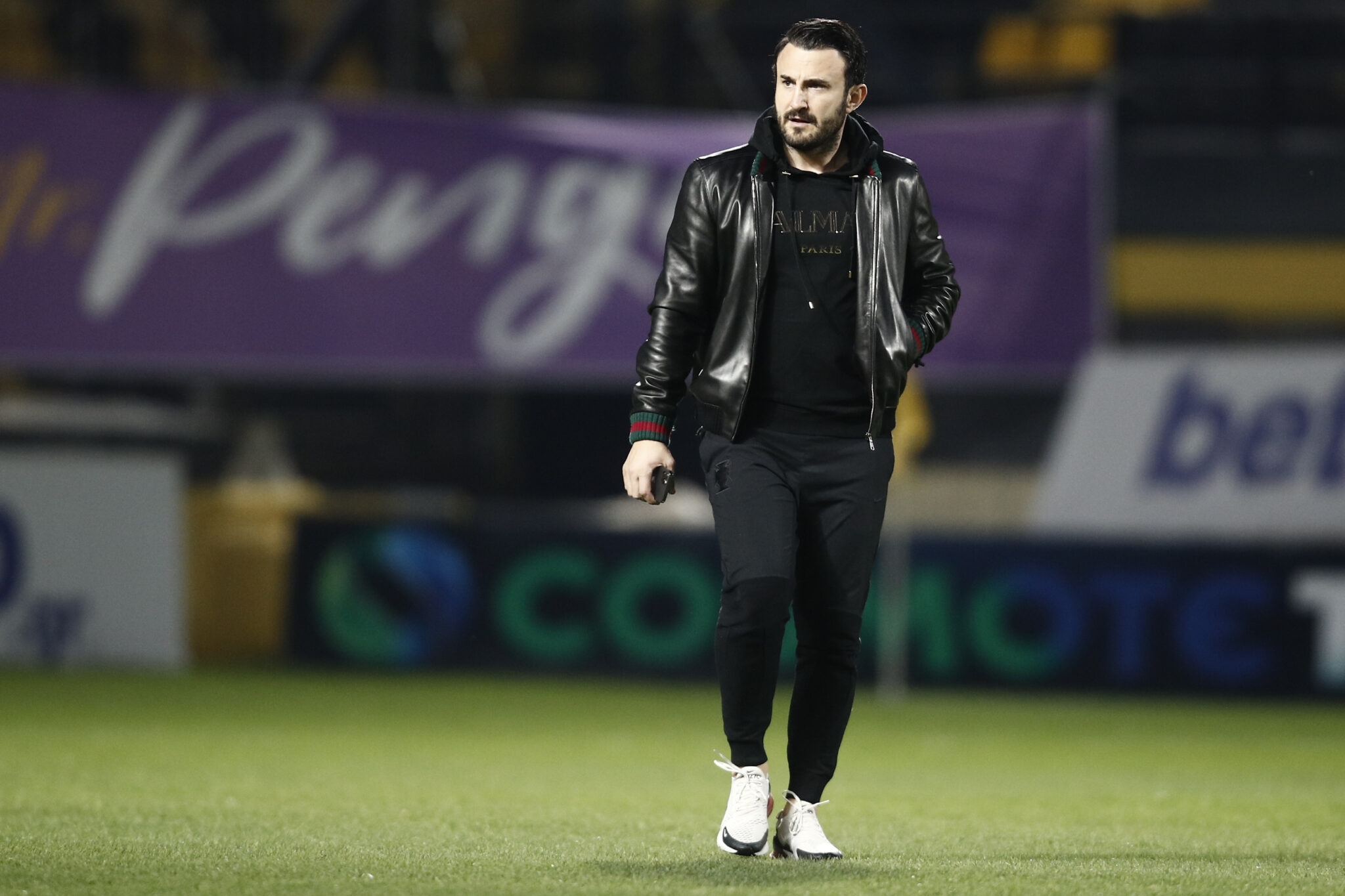 Καρυπίδης σε παίκτες: «Να βλέπω πάθος και στο γήπεδο… όχι μόνο για τις πληρωμές»