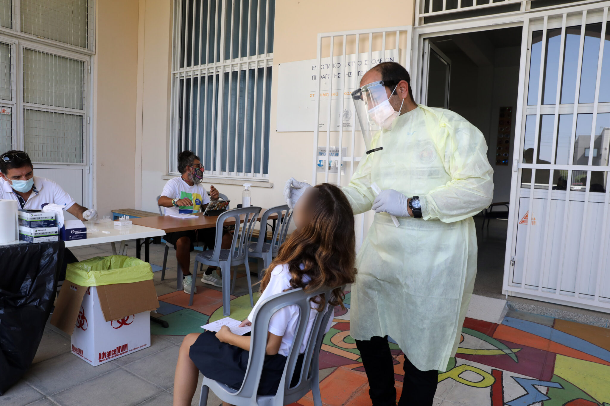 Test to stay: Προαιρετικό μέτρο με εφαρμογή στα σχολεία από Κινητές Μονάδες