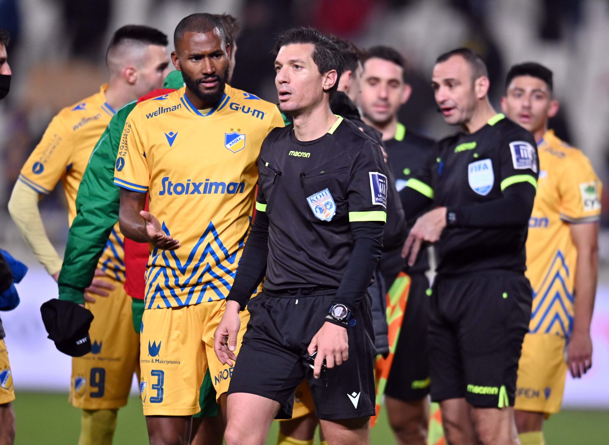 Βάλλει κατά της διαιτησίας ο ΑΠΟΕΛ: «Σήμερα υπήρχε VAR;»