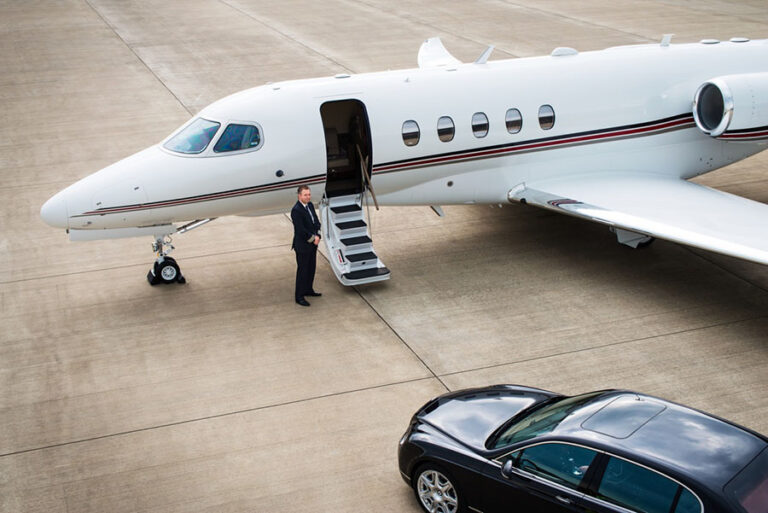 Κέρδισαν το στοίχημα τα ιδιωτικά τζετ από και πρός Κύπρο