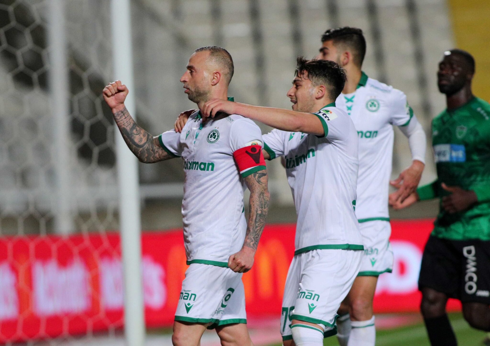 «Λύγισε» τον Ολυμπιακό και επέστρεψε στις νίκες η Ομόνοια (ΦΩΤΟ & ΒΙΝΤΕΟ)