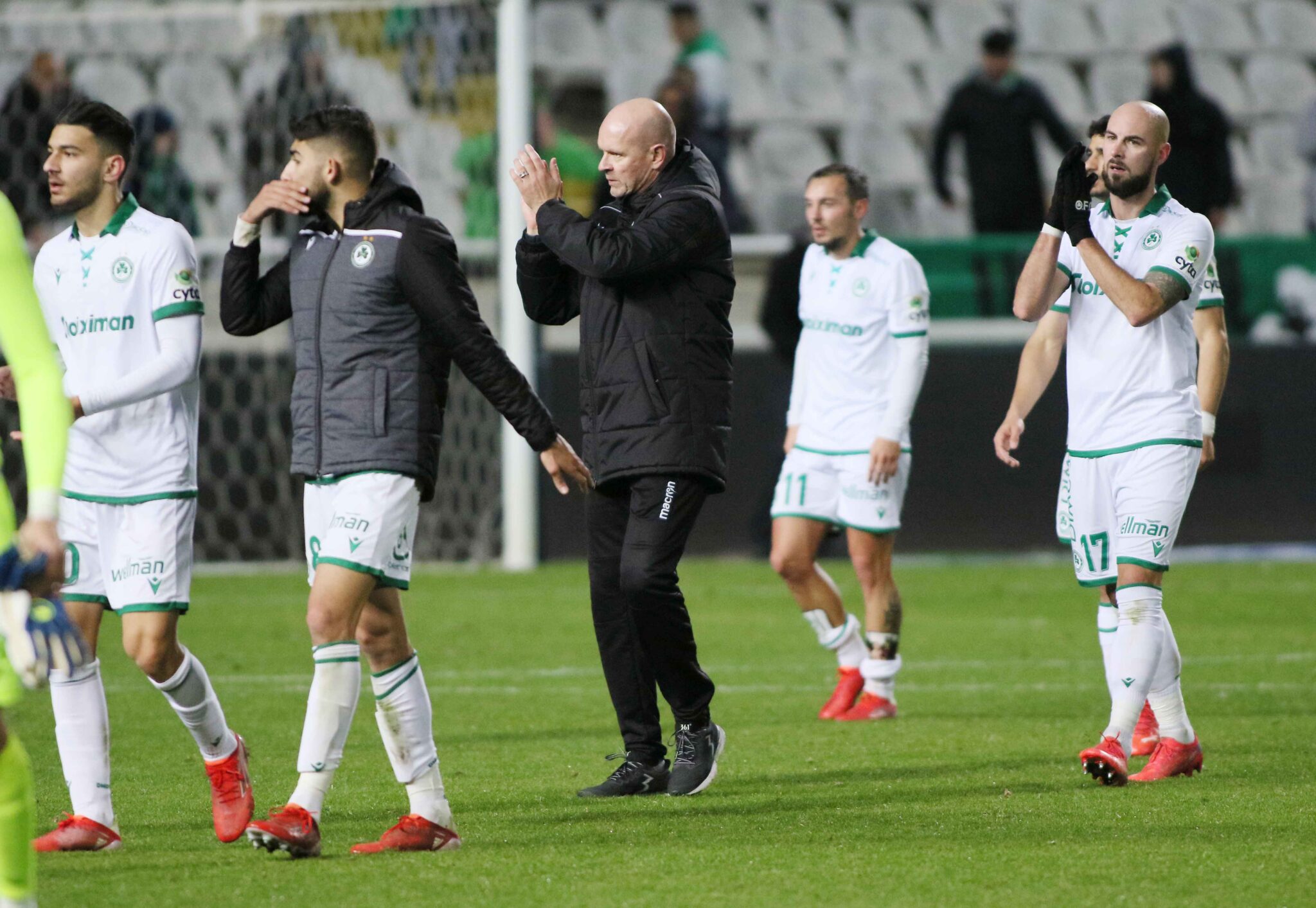 Κρατά την ουσία και βλέπει παρακάτω η Ομόνοια