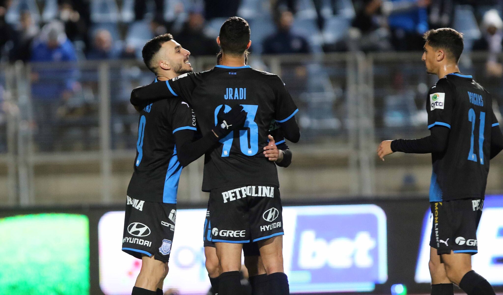 Κορυφή και τώρα… κύπελλο για τον Απόλλωνα