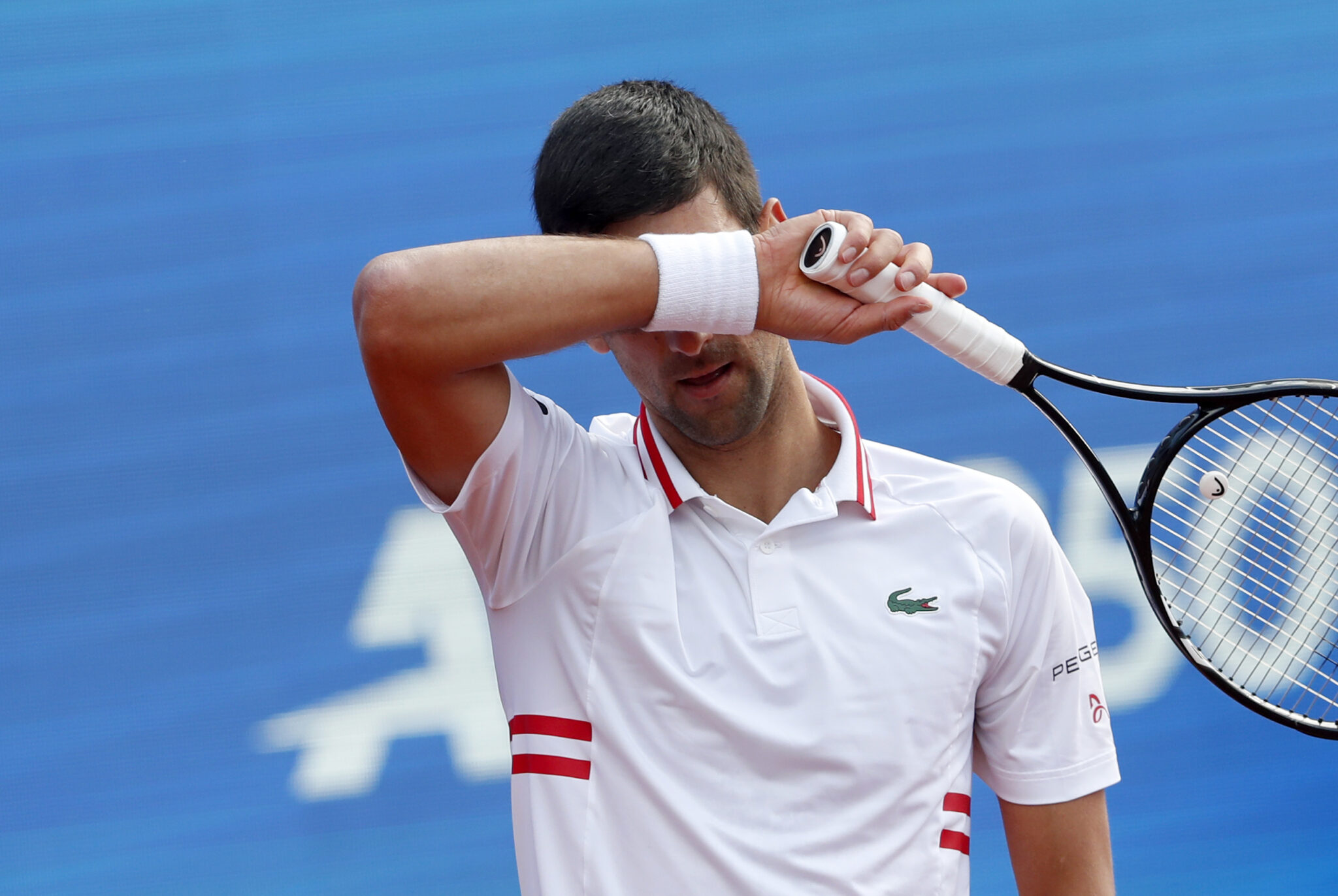 Πιθανή η απέλαση του Τζόκοβιτς για… ψέμα στη φόρμα που συμπλήρωσε