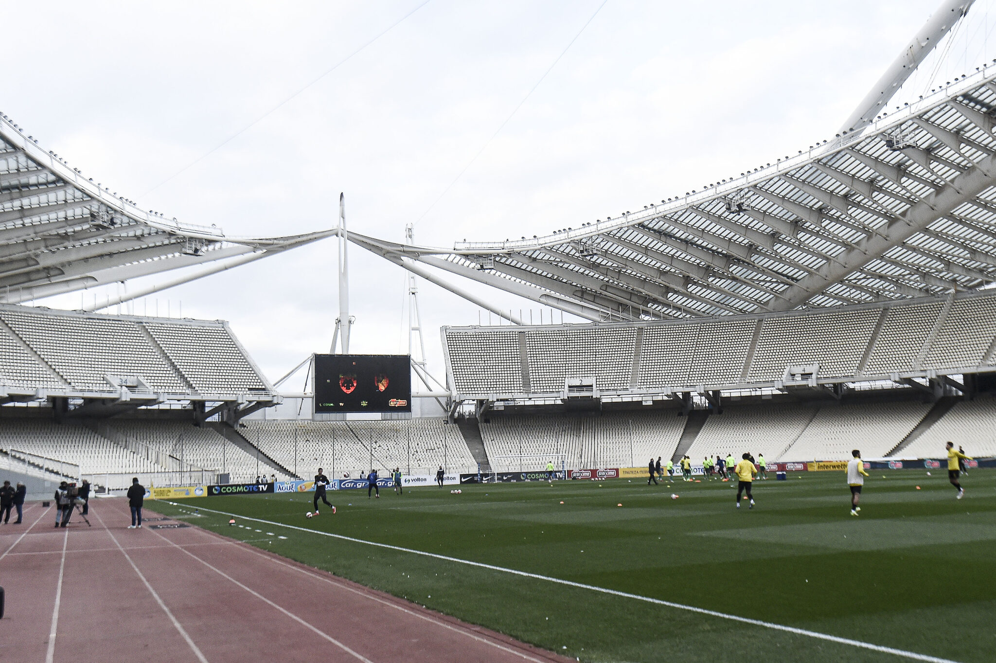 Ερωτηματικά για το ΟΑΚΑ ενόψει του ΑΕΚ-Βόλος: Παραμένει το χιόνι και ο πάγος»